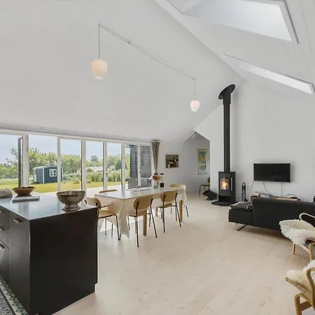 6798-allinge-aeblebakken-9 *