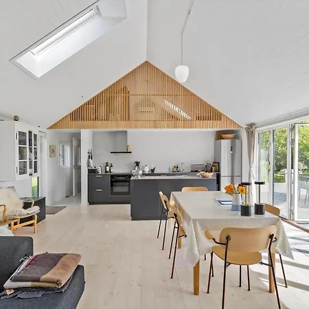 6798-allinge-aeblebakken-9 Semesterbostad