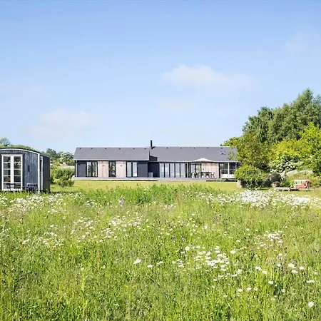 6798-allinge-aeblebakken-9 *