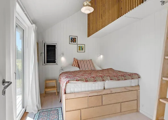 6798-allinge-aeblebakken-9 *