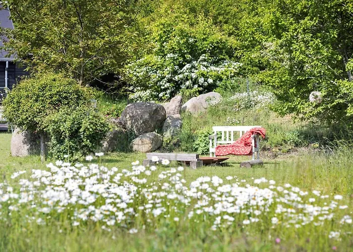 Semesterbostad 6798-allinge-aeblebakken-9